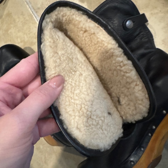 Ugg clog boots. - Picture 3 of 3